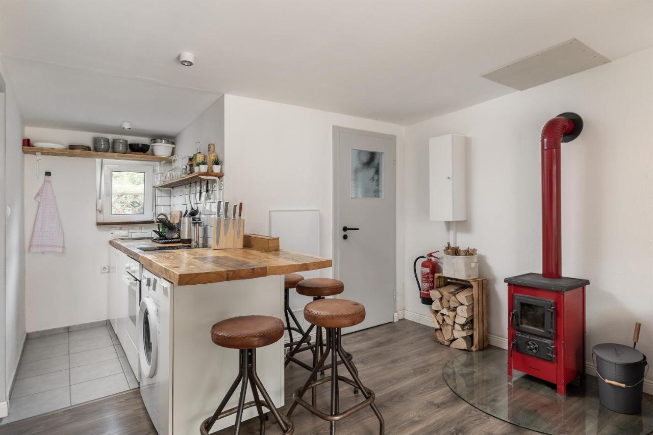 Gemutliches Tinyhouse Bungalow Mit Kamin & Sauna Am See โยอาคิมสทาล ภายนอก รูปภาพ