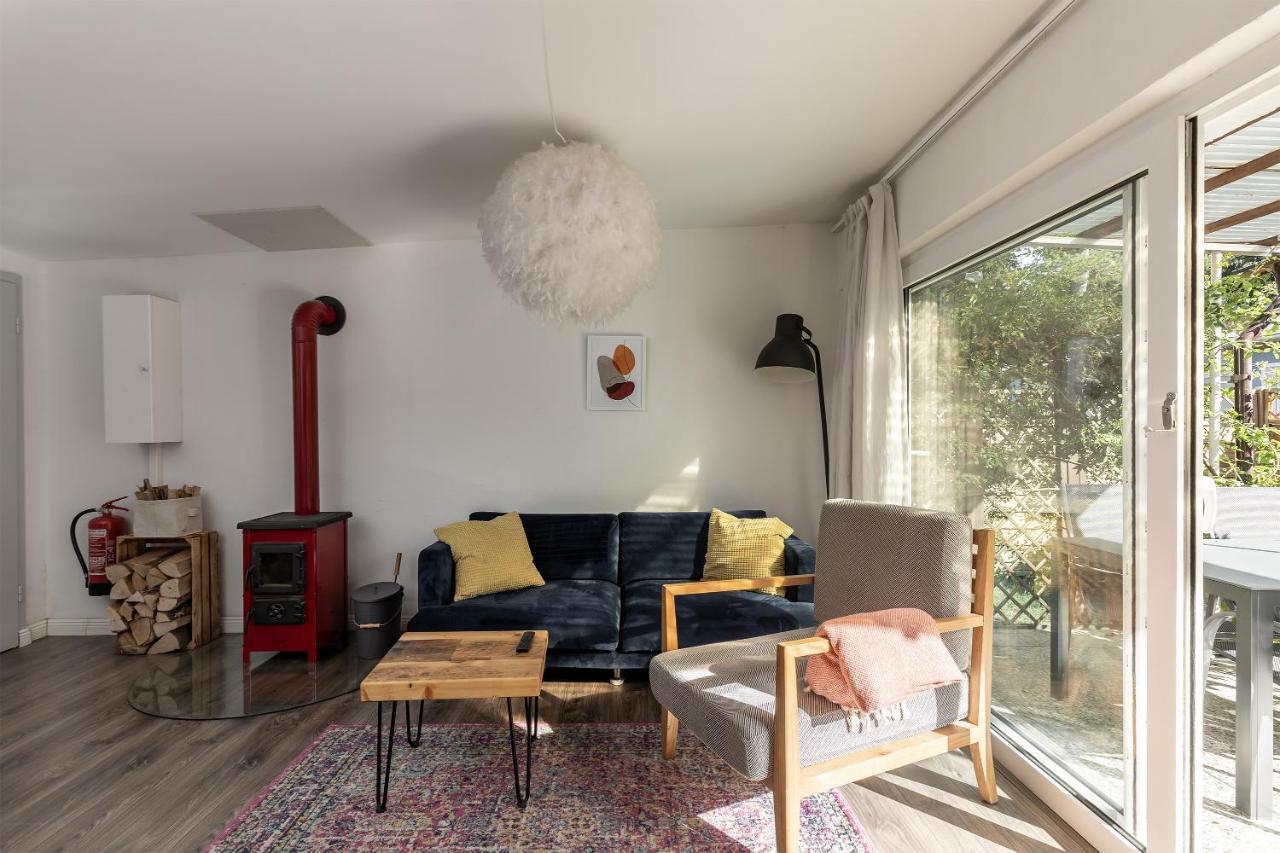 Gemutliches Tinyhouse Bungalow Mit Kamin & Sauna Am See โยอาคิมสทาล ภายนอก รูปภาพ